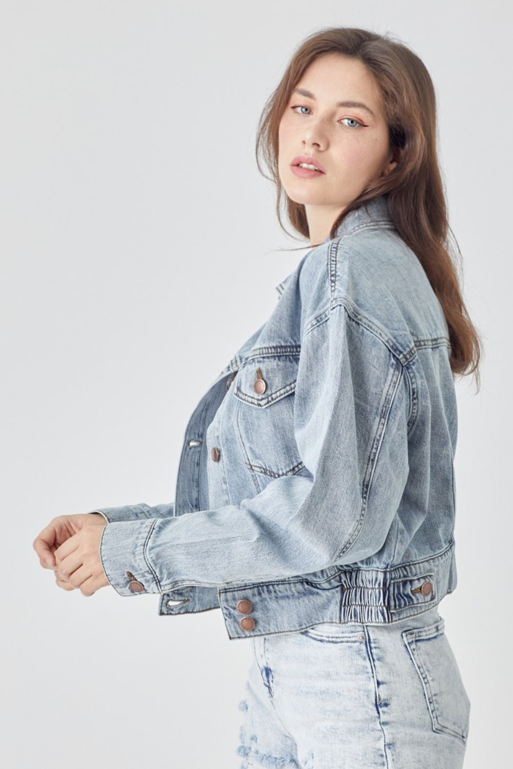 Cropped Denim Light Blue Button Down Jacket