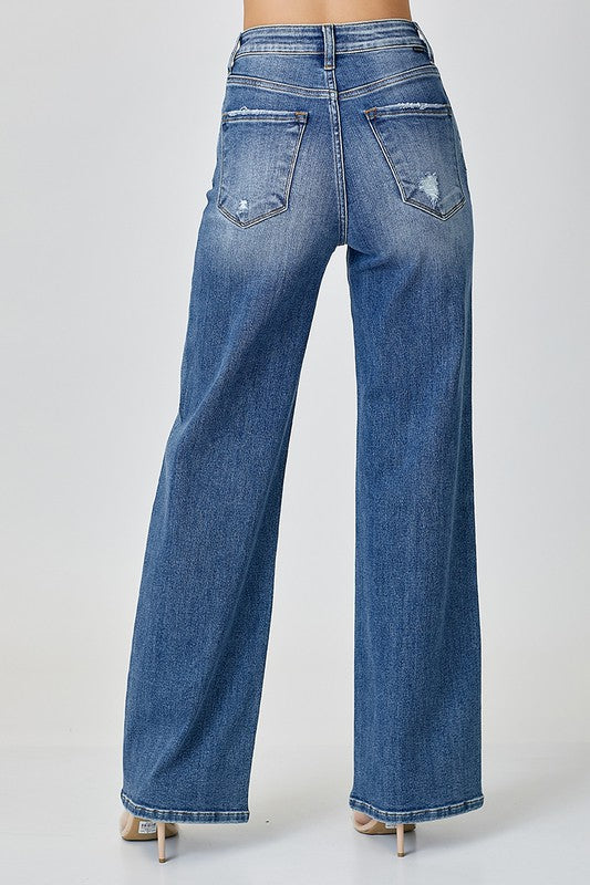 High Waisted Jeans with Pockets